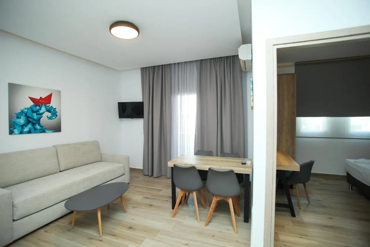 Naias Aparthotel Hanioti