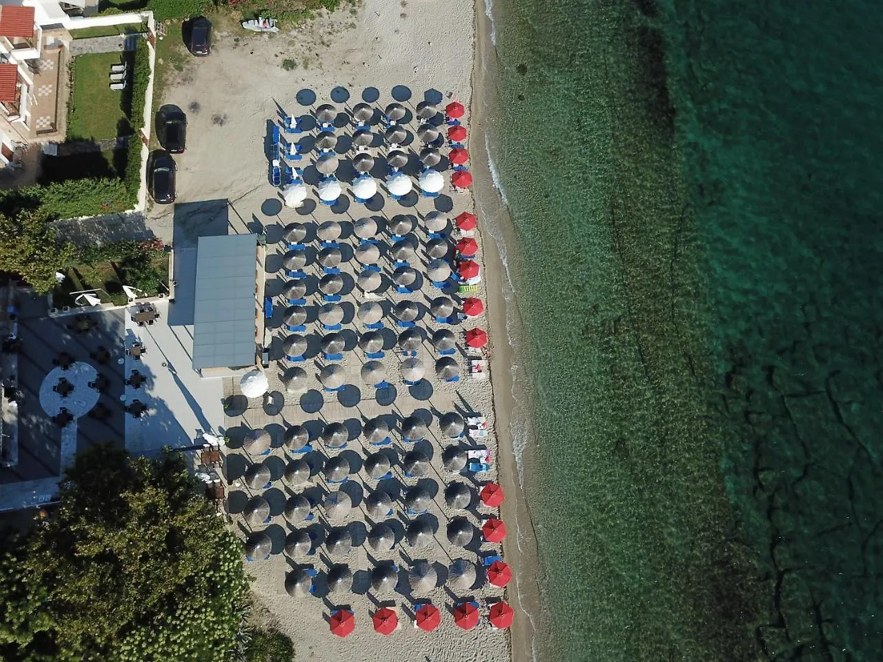 Naias Aparthotel Hanioti